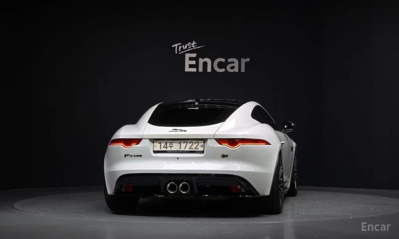 Jaguar F-Type, снимка 4 - Автомобили и джипове - 53456069