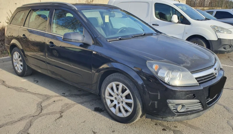 Opel Astra, снимка 4 - Автомобили и джипове - 53596341