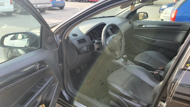 Opel Astra, снимка 5 - Автомобили и джипове - 53596341