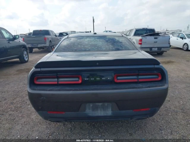 Dodge Challenger 3.6* V6* 8ZF* ПОДГРЕВ* КАМЕРА* КЕЙЛЕС* LANE* ASSIS - изображение 8