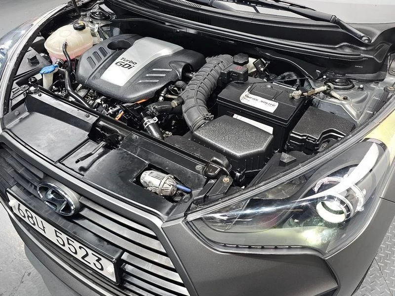 Hyundai Veloster  T-GDi Extreme| 201к.с.| ВКЛ.ТЕХНОТЕСТ, снимка 6 - Автомобили и джипове - 55430795