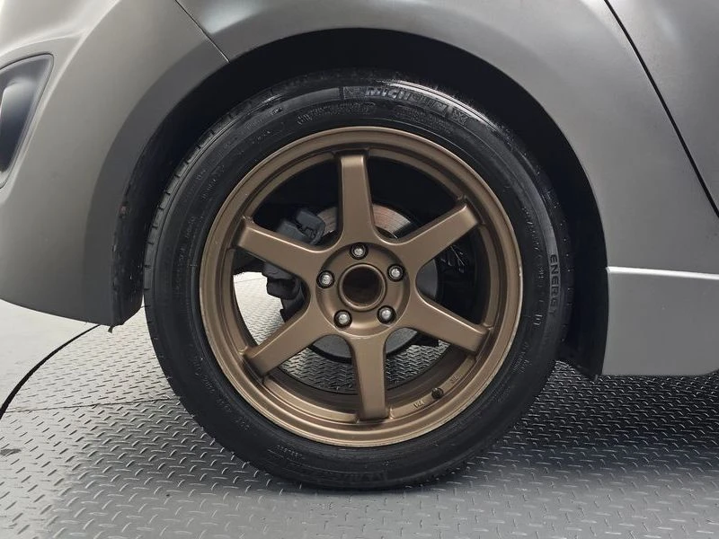 Hyundai Veloster  T-GDi Extreme| 201к.с.| ВКЛ.ТЕХНОТЕСТ, снимка 5 - Автомобили и джипове - 55430795