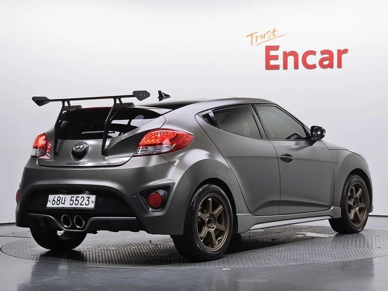 Hyundai Veloster  T-GDi Extreme| 201к.с.| ВКЛ.ТЕХНОТЕСТ, снимка 2 - Автомобили и джипове - 55430795