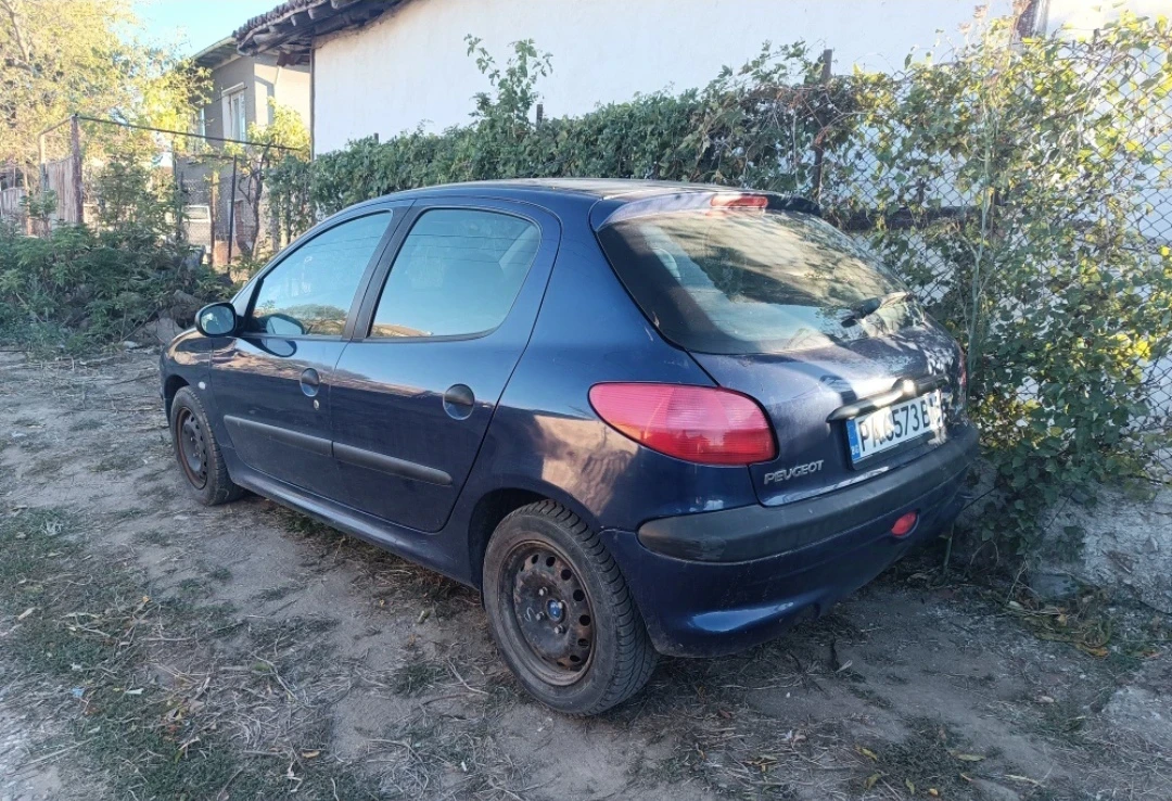 Peugeot 206 1.1i - изображение 5