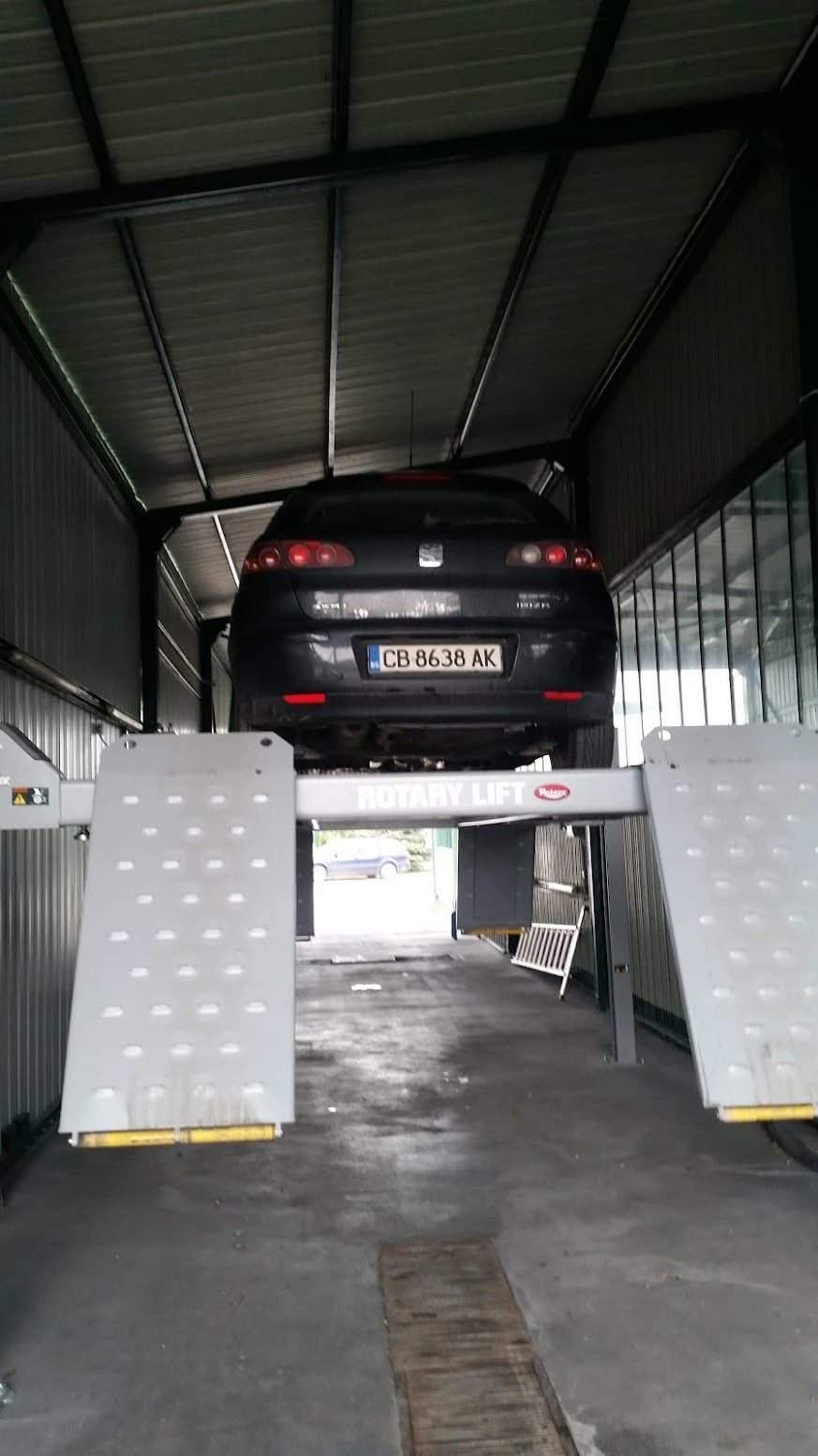 Seat Ibiza 1.2  12V - изображение 3