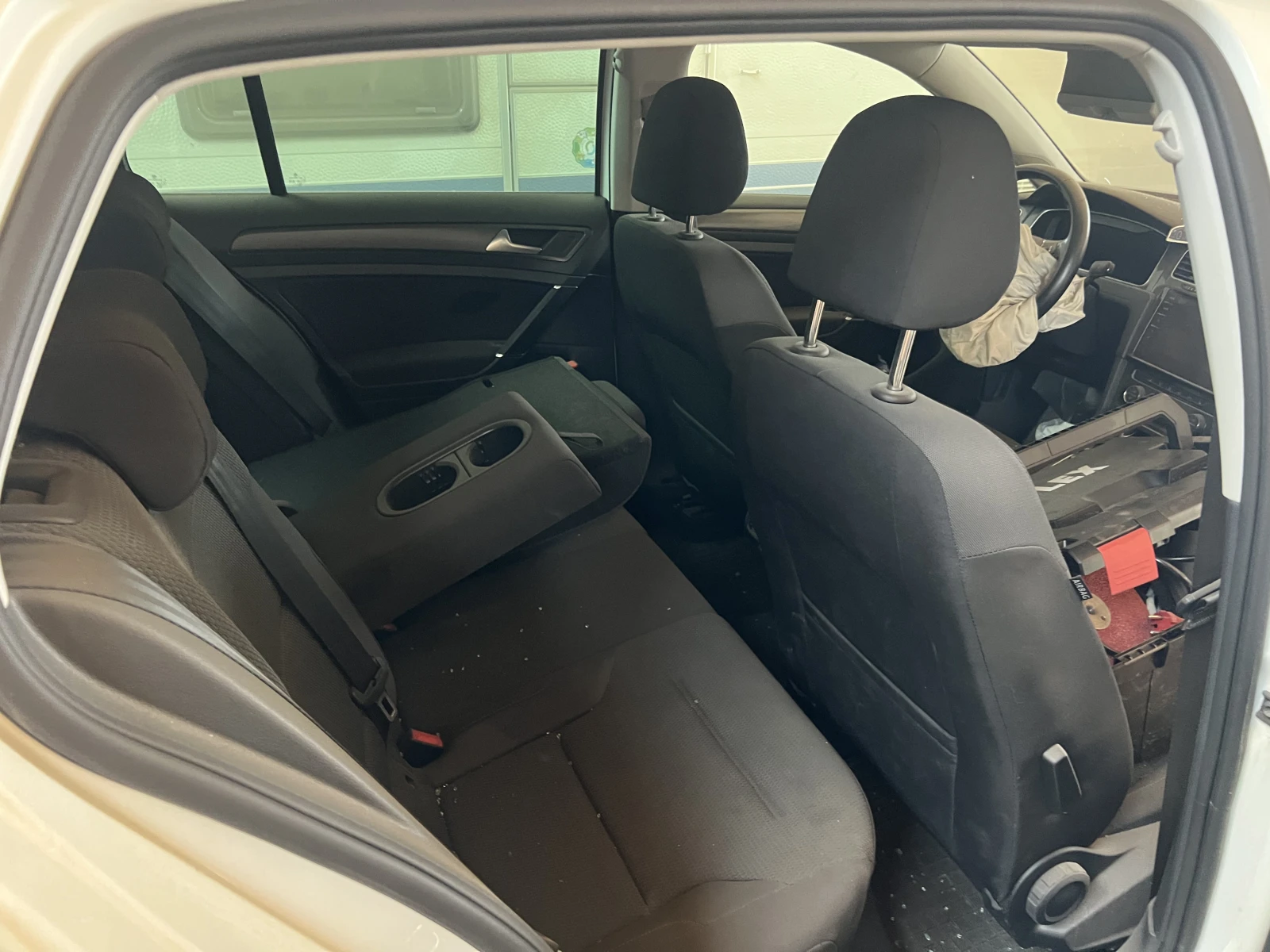 VW Golf E Golf Combo 100 E1F,  | Mobile.bg — изображение 12