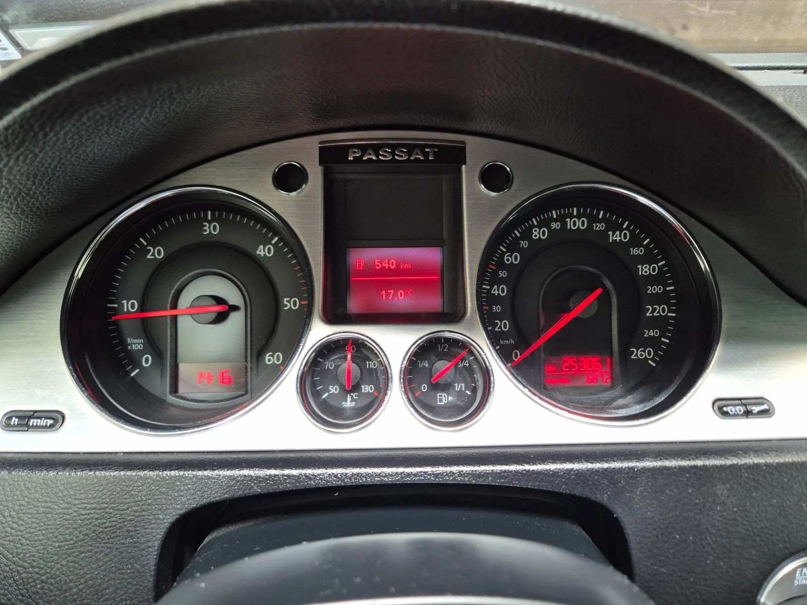 VW Passat 2.0TDI BMP* 4MOTION*    | Mobile.bg   13