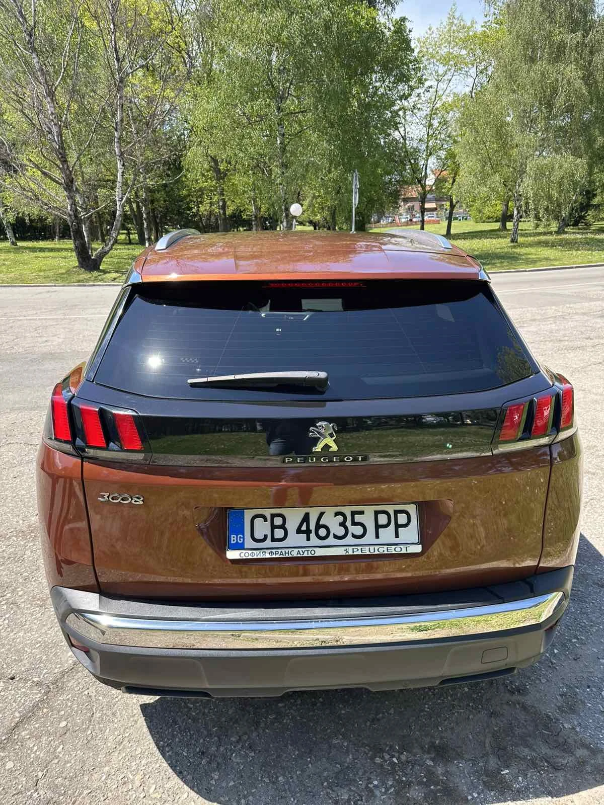Peugeot 3008 Allure 1.5 EAT8 - изображение 6