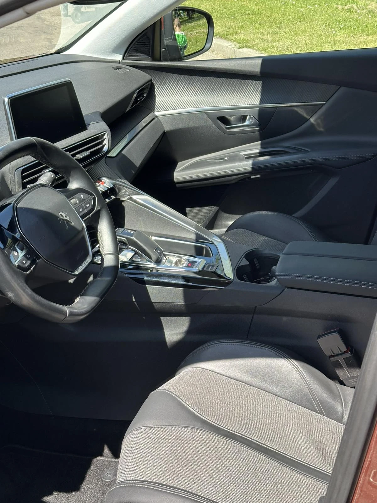 Peugeot 3008 Allure 1.5 EAT8 - изображение 10