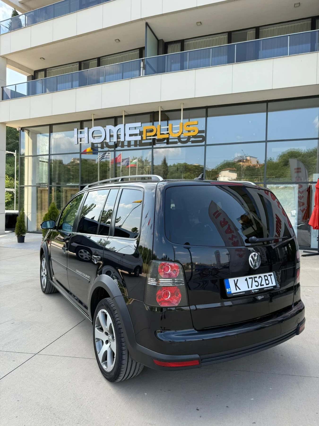 VW Touran  - изображение 5