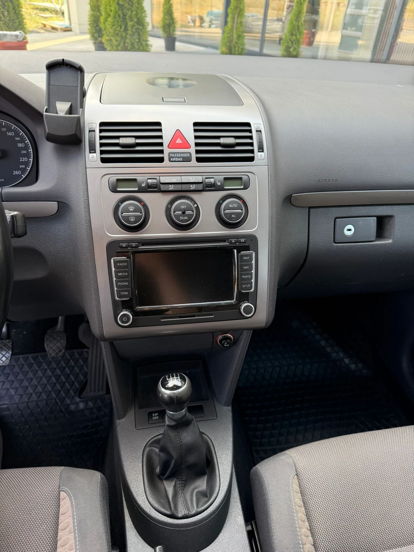 VW Touran  - изображение 8
