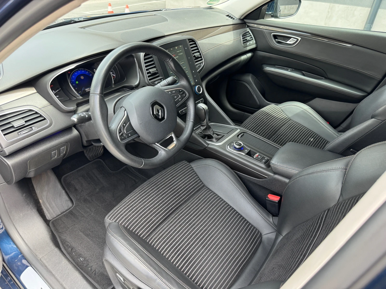 Renault Talisman INTENS // 108000km  ВЪРНАТ ОТ ЛИЗИНГ// ГАРАНЦИЯ 2г - изображение 7