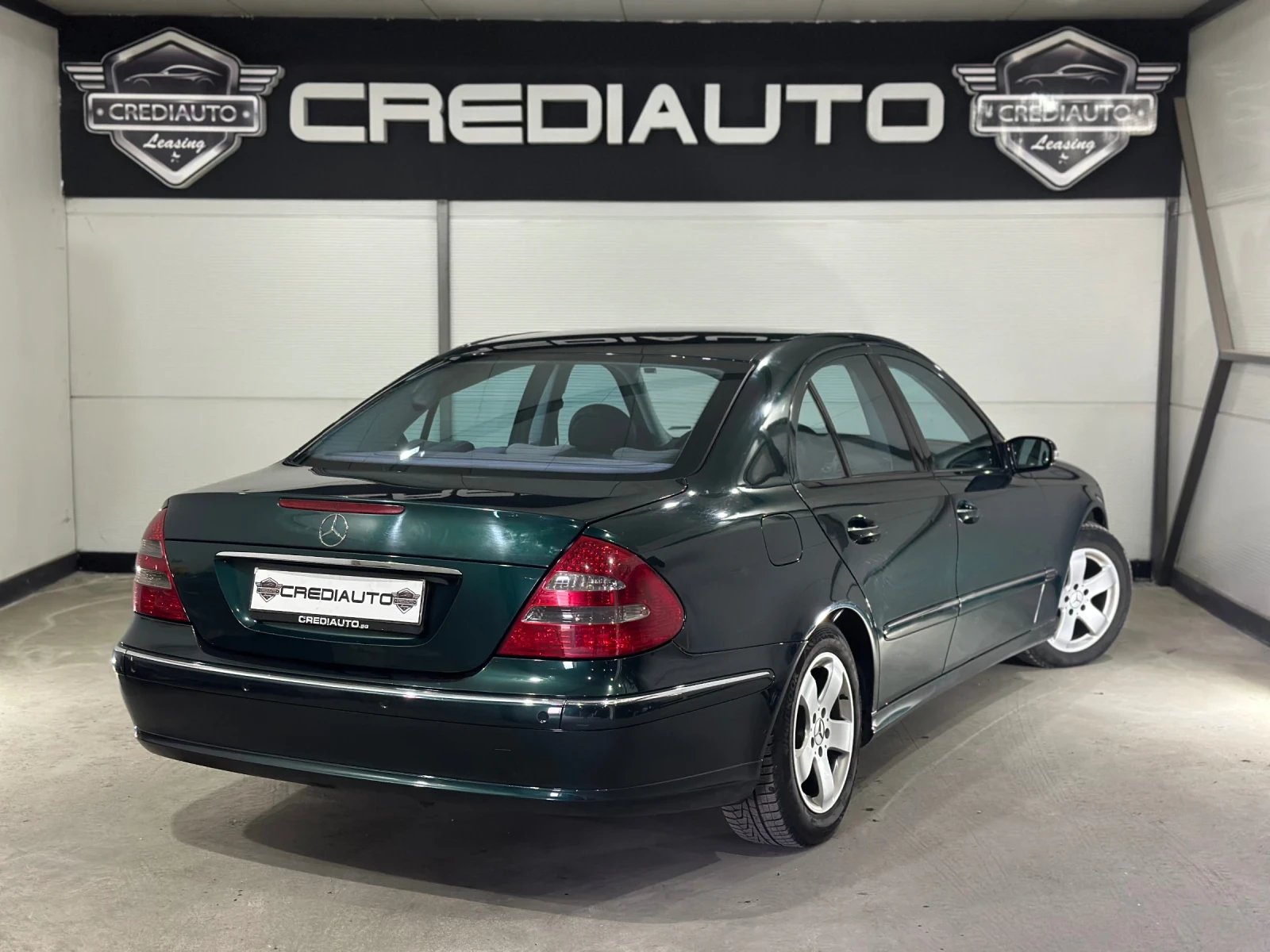Mercedes-Benz E 220  - изображение 6