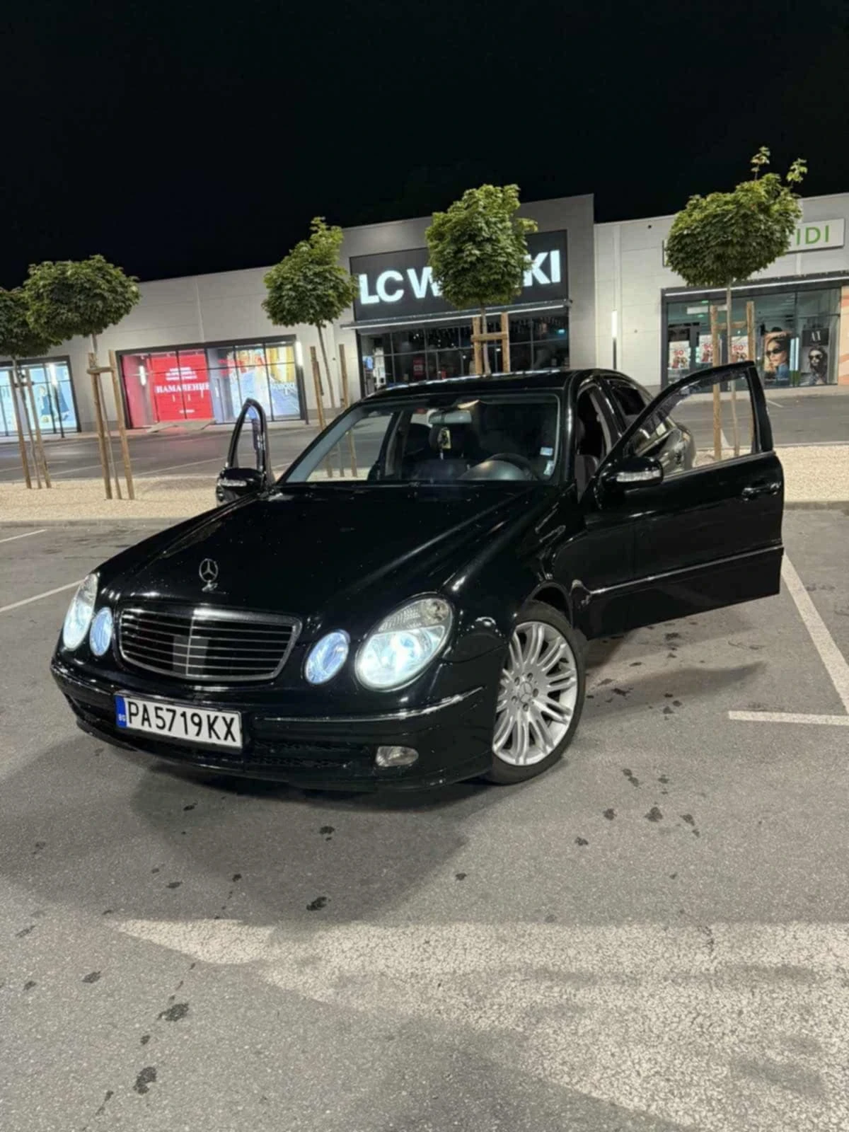 Mercedes-Benz E 320 | Mobile.bg   7