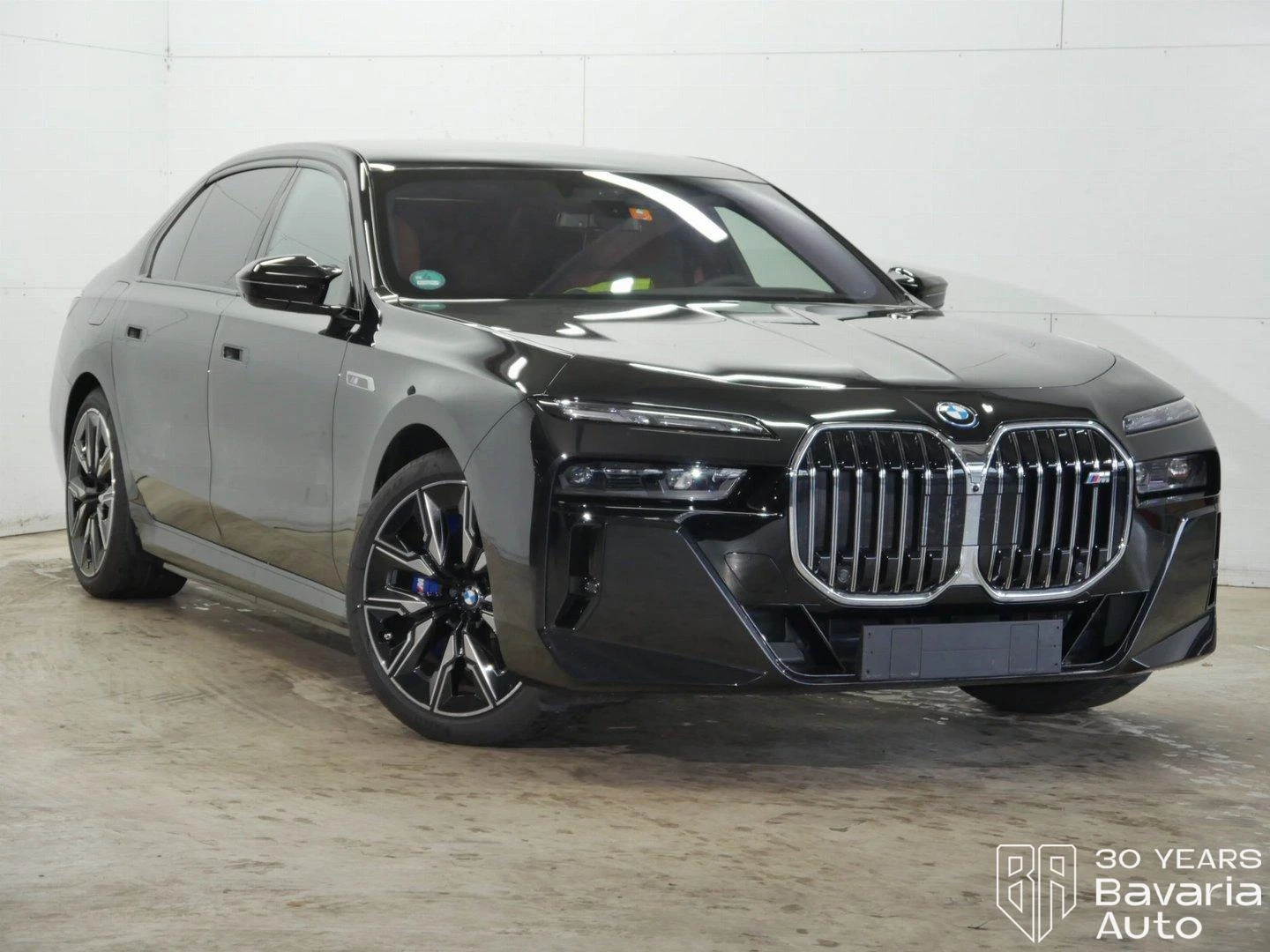 BMW i7 M70  xDrive - изображение 4