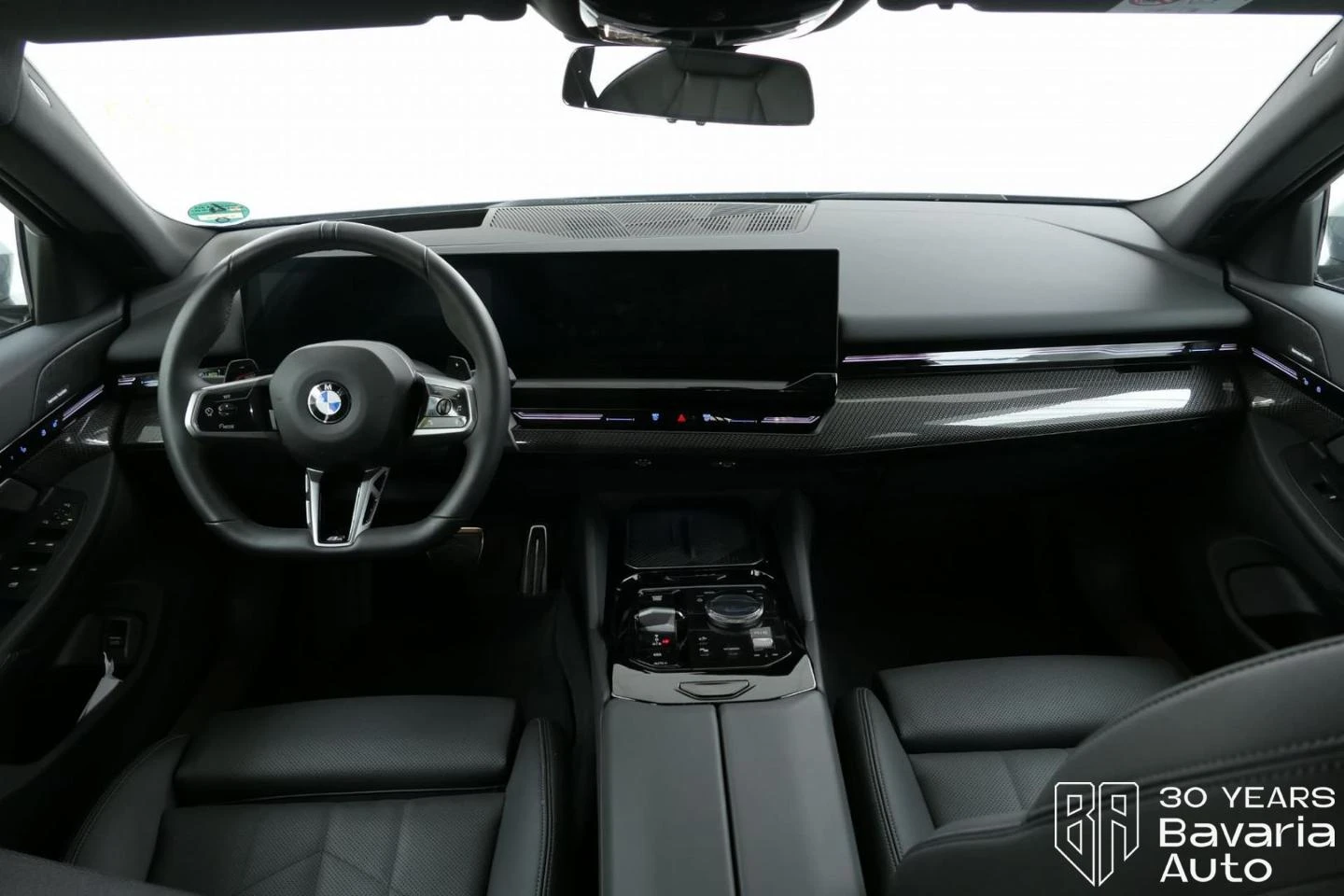 BMW 520 i Touring M Sport Paket Steptronic - изображение 6