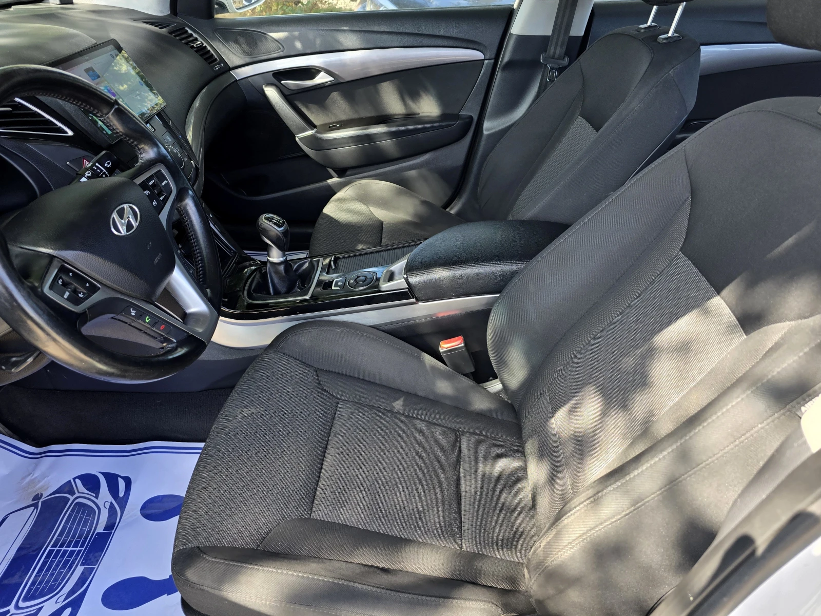 Hyundai I40 КОЛЕДНА ПРОМОЦИЯ/1.7CRDI/КАМЕРА/NAVI - изображение 9