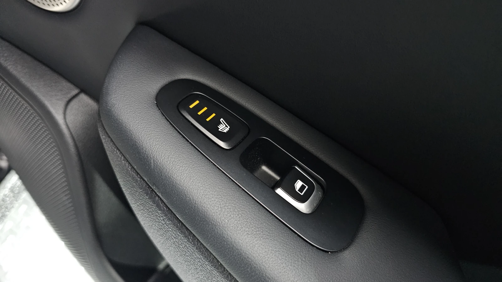 Kia Stinger 3.3T AWD MASTERS autogeorge.com | Mobile.bg � ����������� 17