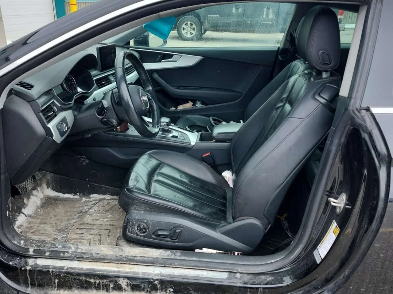 Audi Coupe KOMFORT /CARFAX /Кожа/Подгрев/Панорама/4х4 - изображение 5