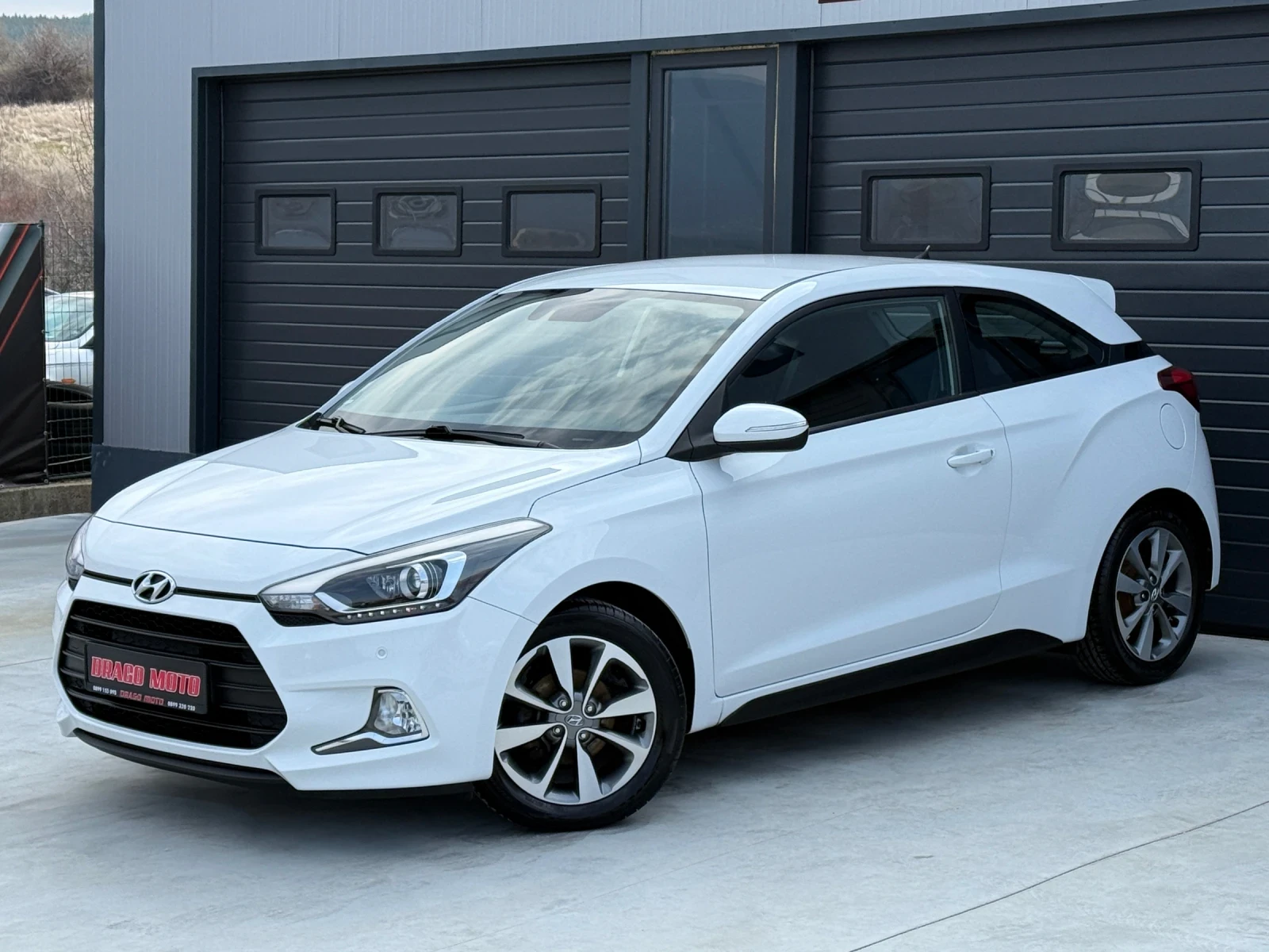 Hyundai I20 1.4i Coupe, LED, * 116 000км* KTEO OK! * COC* ТОП!, снимка 3 - Автомобили и джипове - 53872619