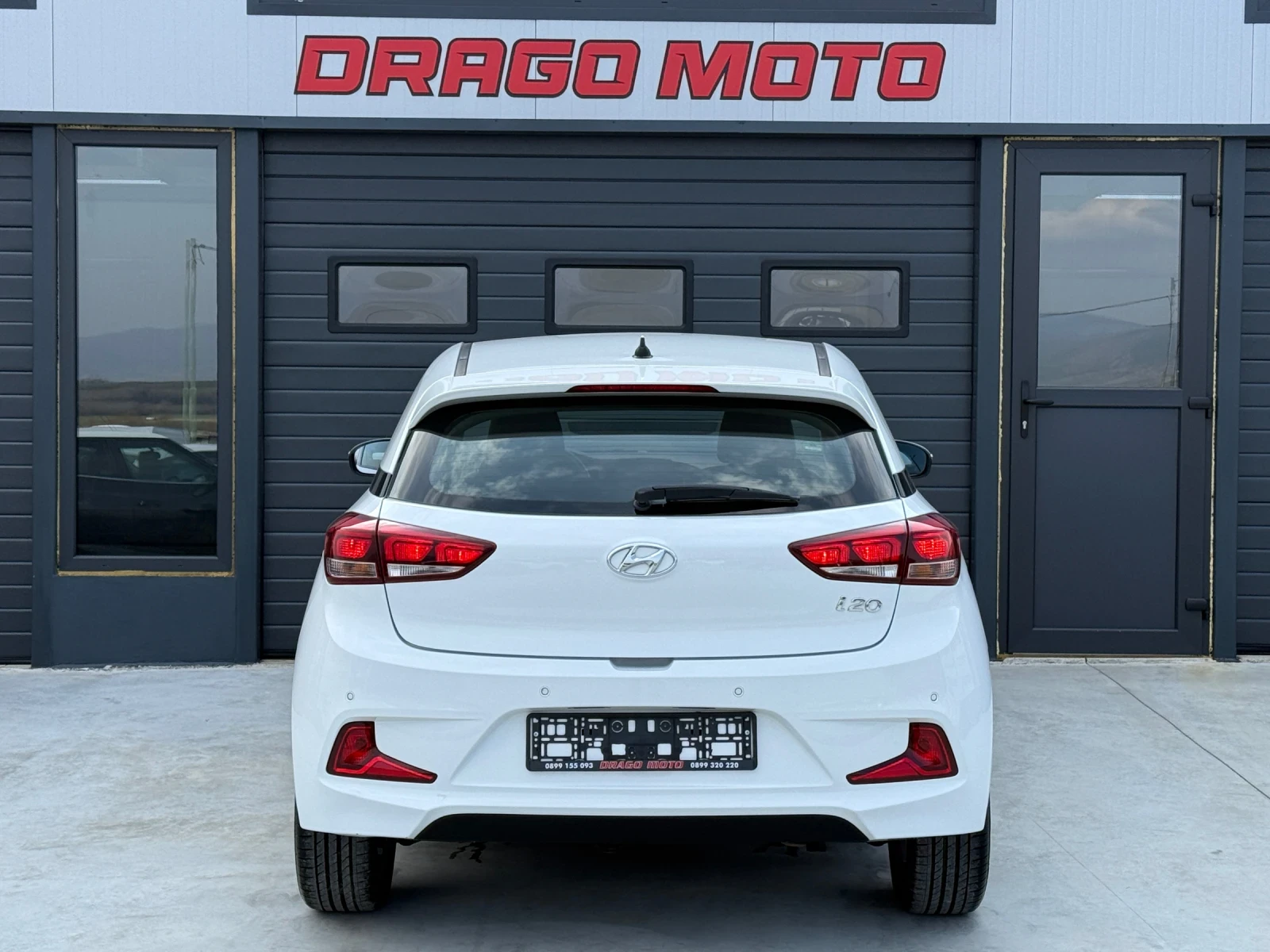 Hyundai I20 1.4i Coupe, LED, * 116 000км* KTEO OK! * COC* ТОП!, снимка 5 - Автомобили и джипове - 53872619