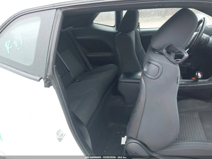 Dodge Challenger 3.6l Sxt, снимка 8 - Автомобили и джипове - 53886250