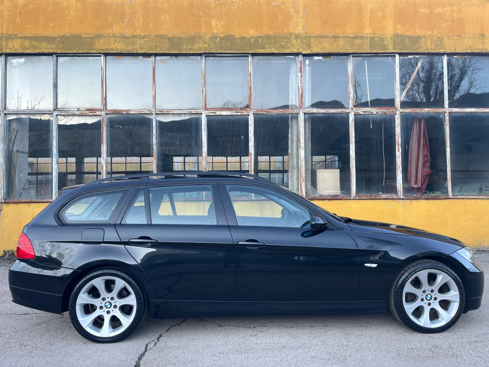 BMW 320 163к.с* FULL* ИТАЛИЯ, снимка 6 - Автомобили и джипове - 53949648