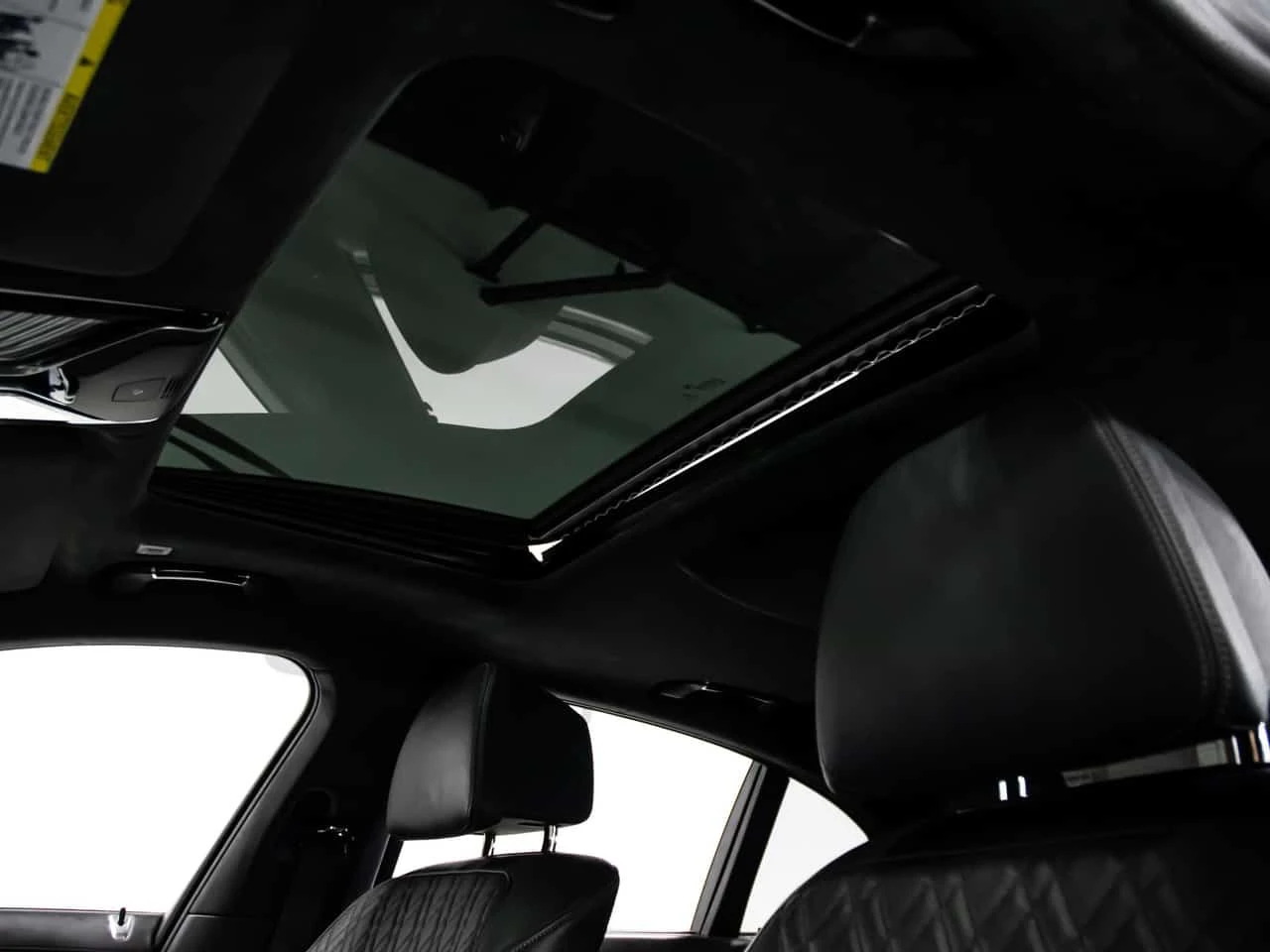 BMW 750 750i xDrive M SPORT EXECUTIVE PKG BLIND SPOTS | Mobile.bg � ����������� 13