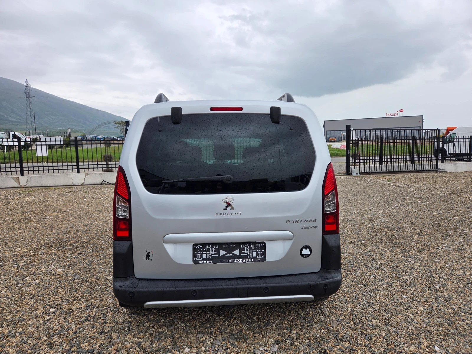 Peugeot Partner 1.6 HDI панорама климатроник топ, снимка 5 - Автомобили и джипове - 54478929