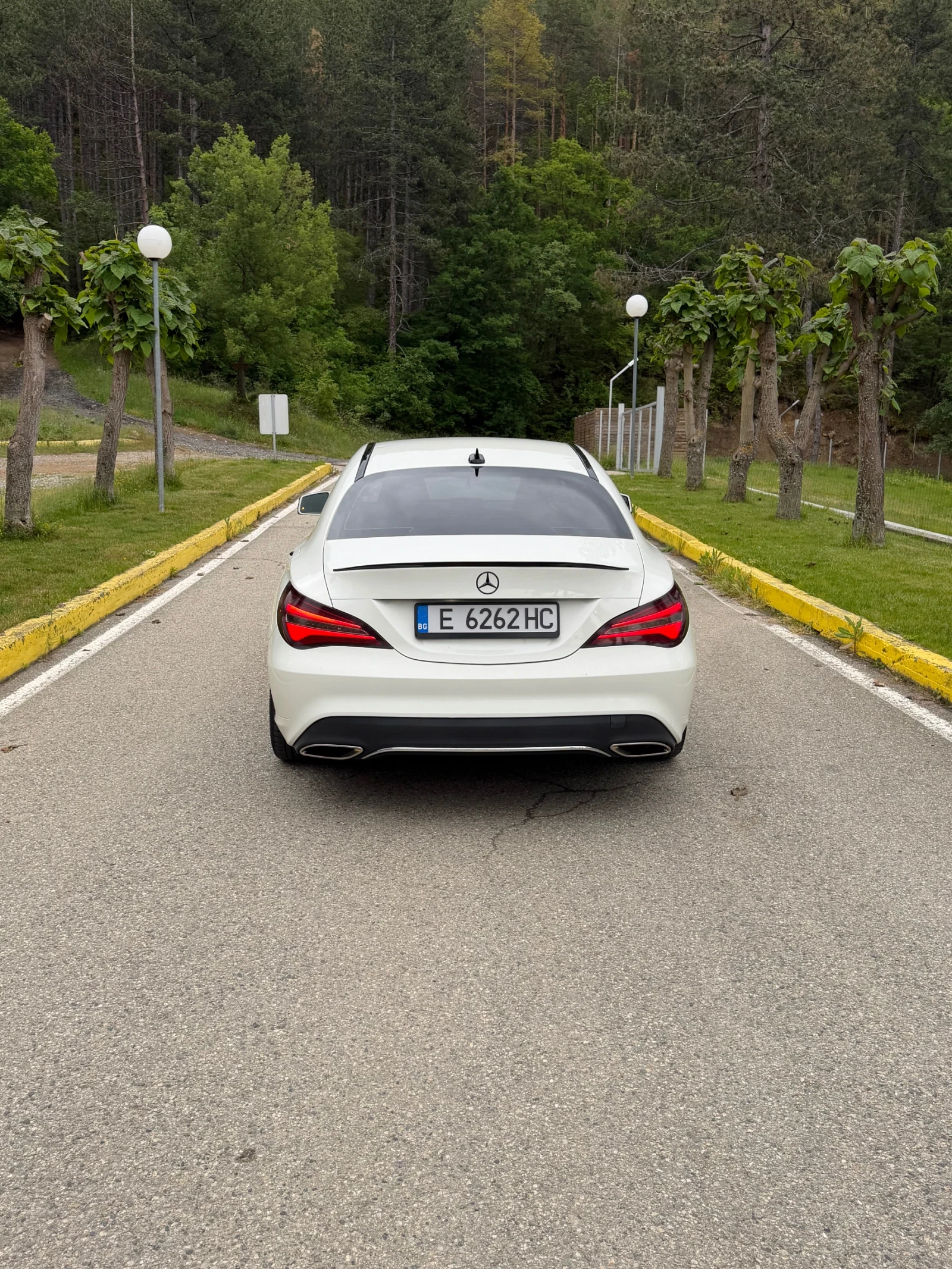 Mercedes-Benz CLA 250 4 MATIC, снимка 5 - Автомобили и джипове - 54583598