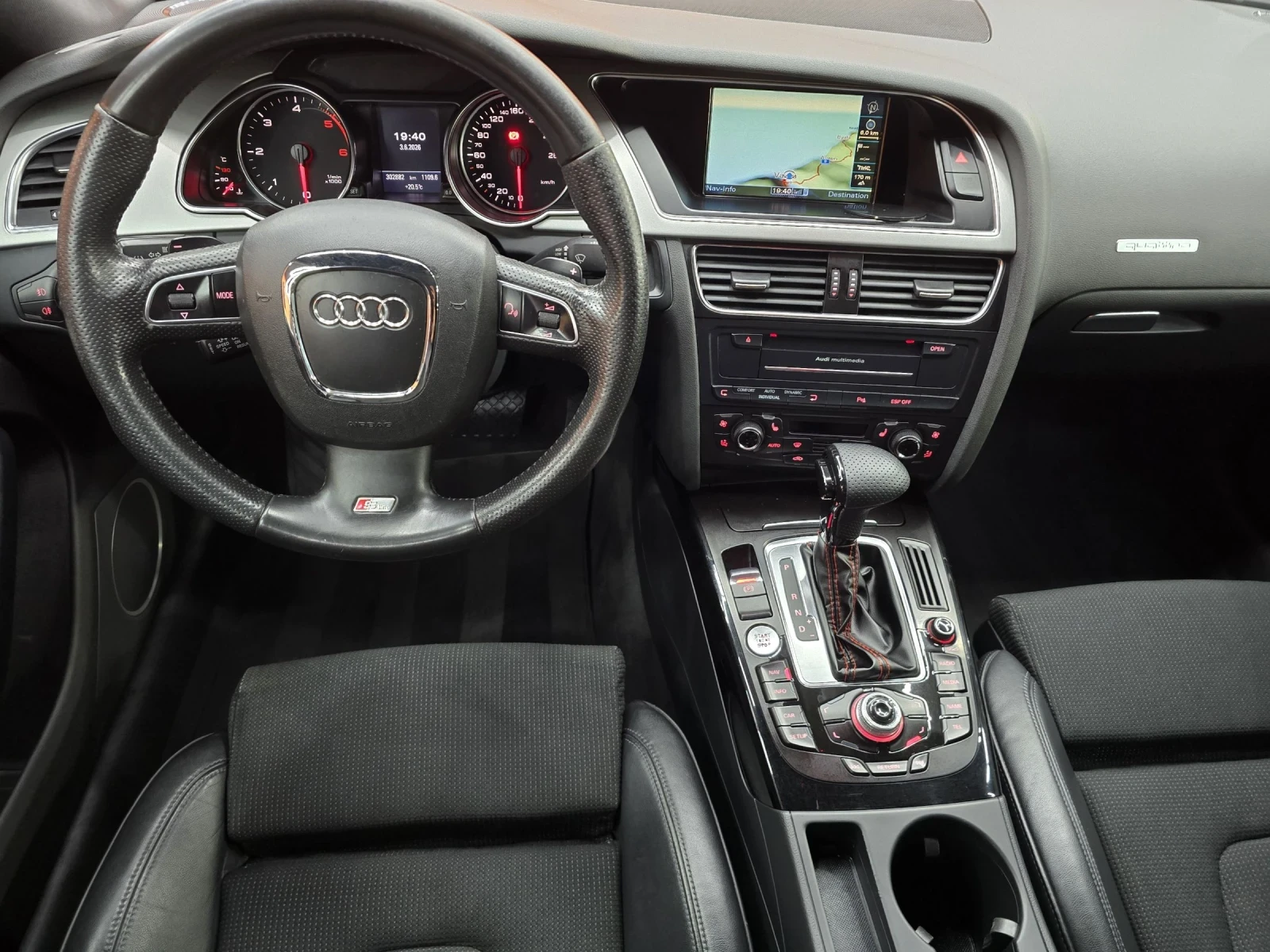 Audi A5 3.0 TDI S-line/Distronic/B&O/Keyle/Blind Spot/Lain, снимка 10 - Автомобили и джипове - 54962017