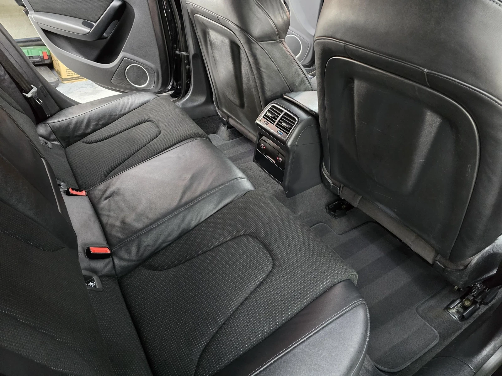 Audi A5 3.0 TDI S-line/Distronic/B&O/Keyle/Blind Spot/Lain, снимка 12 - Автомобили и джипове - 54962017
