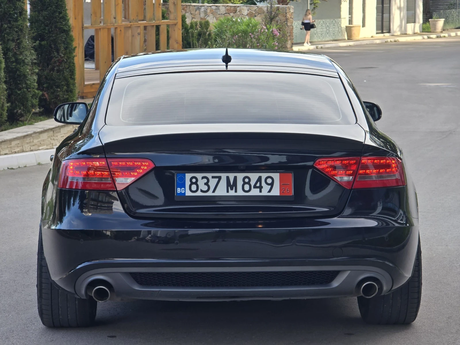 Audi A5 3.0 TDI S-line/Distronic/B&O/Keyle/Blind Spot/Lain, снимка 3 - Автомобили и джипове - 54962017