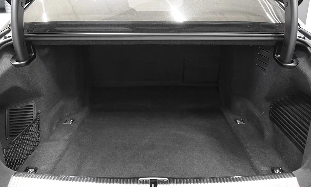 Audi A8 S-LINE / BLACK OPTIC / MATRIX/ CARBON / PANO/ HUD/, снимка 15 - Автомобили и джипове - 56003198