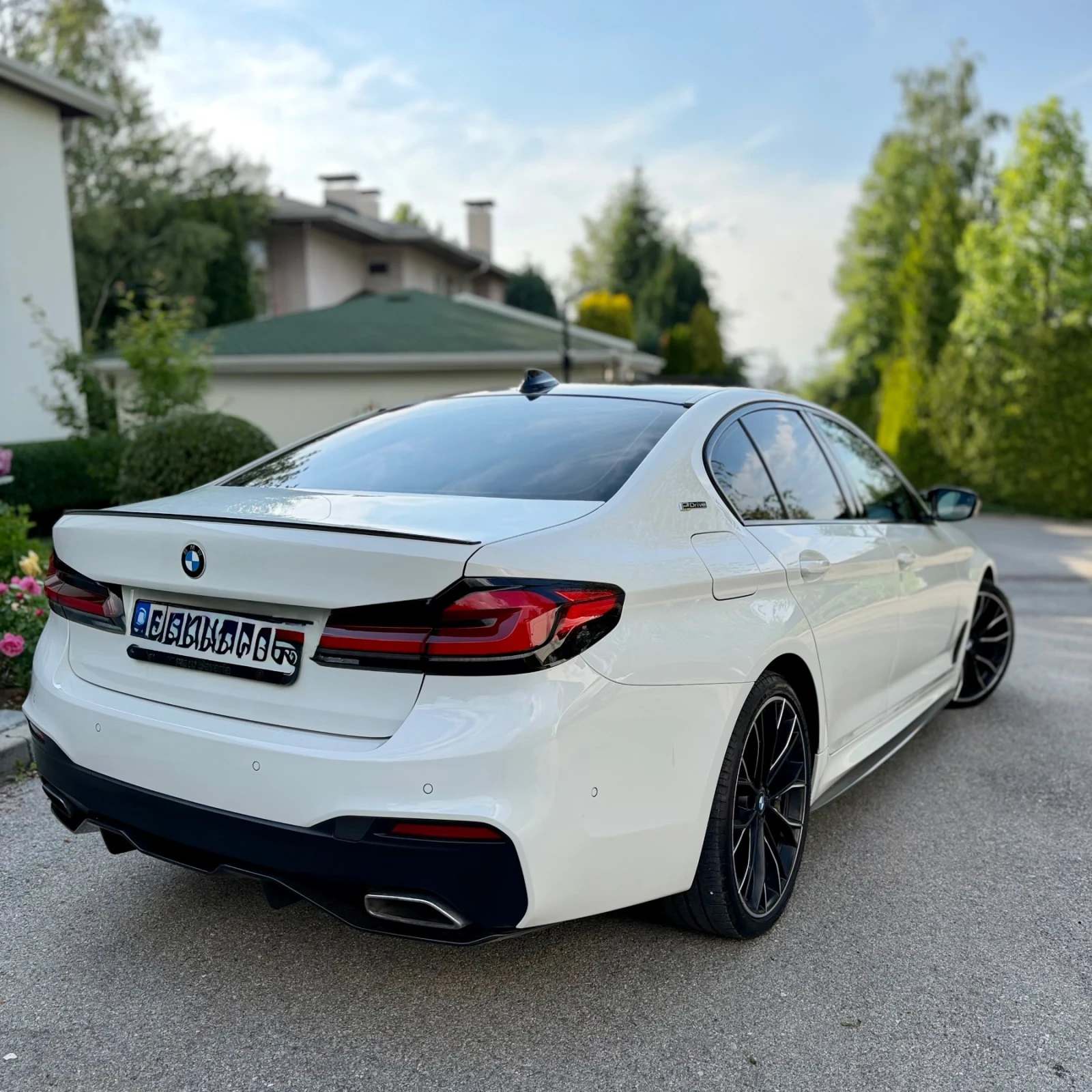 BMW 530E iPerformance, снимка 2 - Автомобили и джипове - 56062152