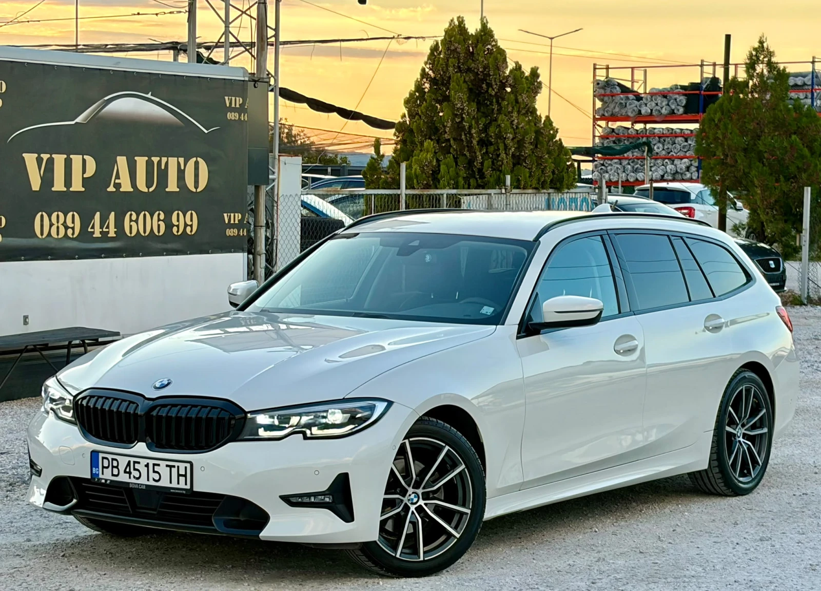BMW 320, снимка 3 - Автомобили и джипове - 56341222