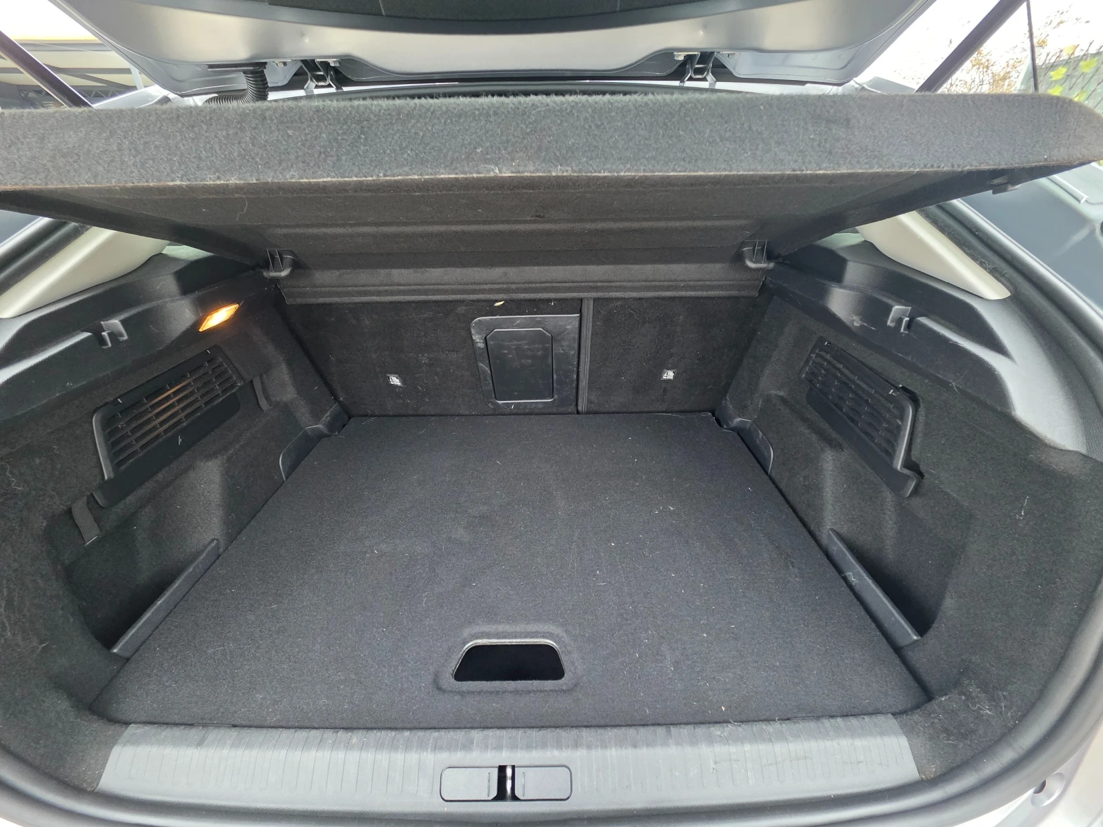 Citroen C4  III-1.5 Blue HDi-Automatic, снимка 16 - Автомобили и джипове - 56529785