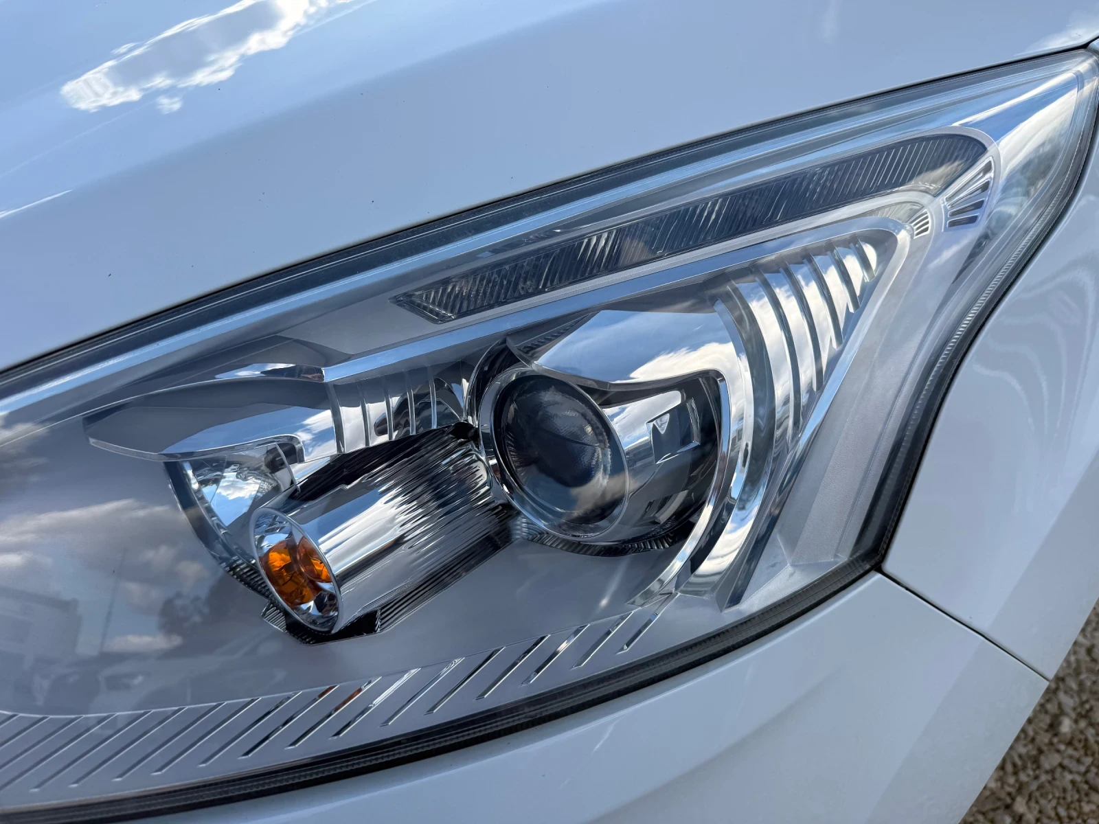 Ford B-Max 1.4-90к.-Газ/Бензин, снимка 7 - Автомобили и джипове - 56635901