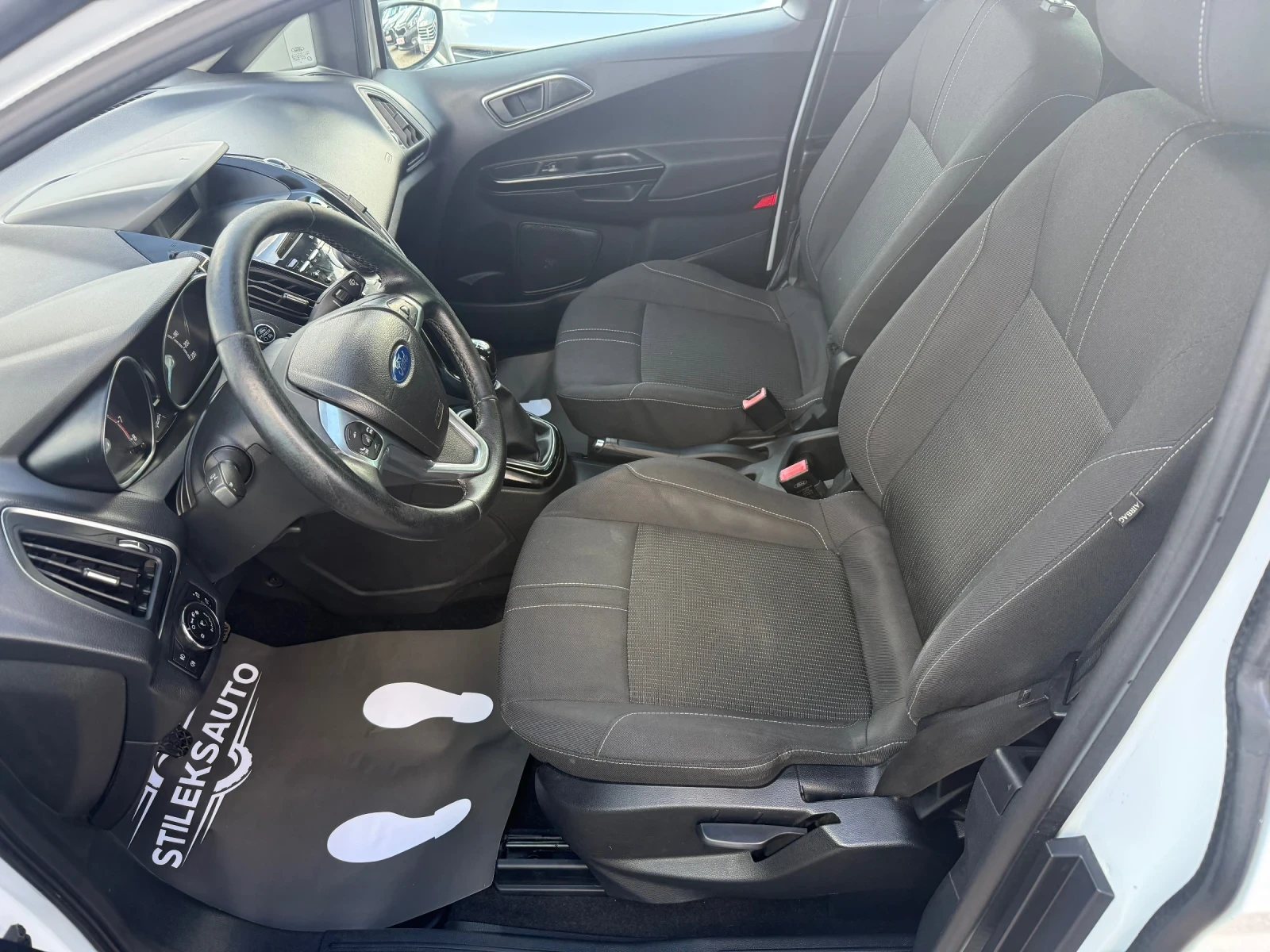 Ford B-Max 1.4-90к.-Газ/Бензин, снимка 10 - Автомобили и джипове - 56635901