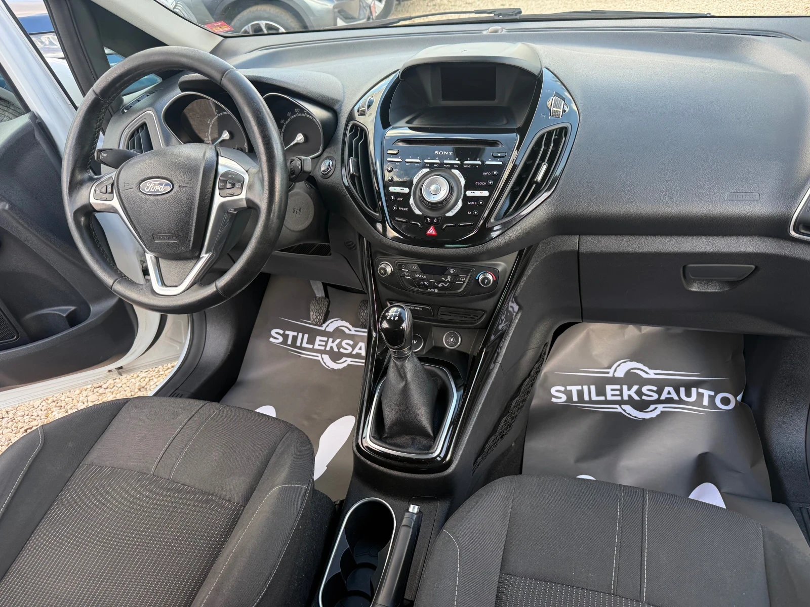 Ford B-Max 1.4-90к.-Газ/Бензин, снимка 14 - Автомобили и джипове - 56635901