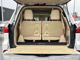 Lexus LX 570 ОБДУХВАНЕ * ПОДГРЕВИ * ПАНО * KEYLESS * CARFAX, снимка 14