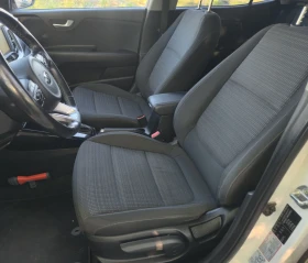 Kia Stonic T GDI 120kc.- NAVI- CARPLAY- WAZE, снимка 10