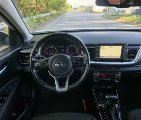 Kia Stonic T GDI 120kc.- NAVI- CARPLAY- WAZE, снимка 13
