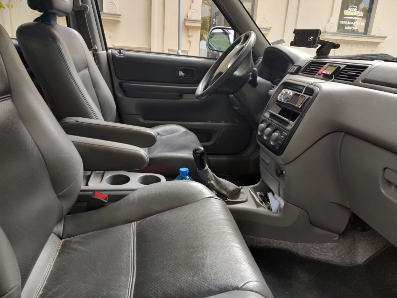 Honda Cr-v, снимка 3 - Автомобили и джипове - 47520997