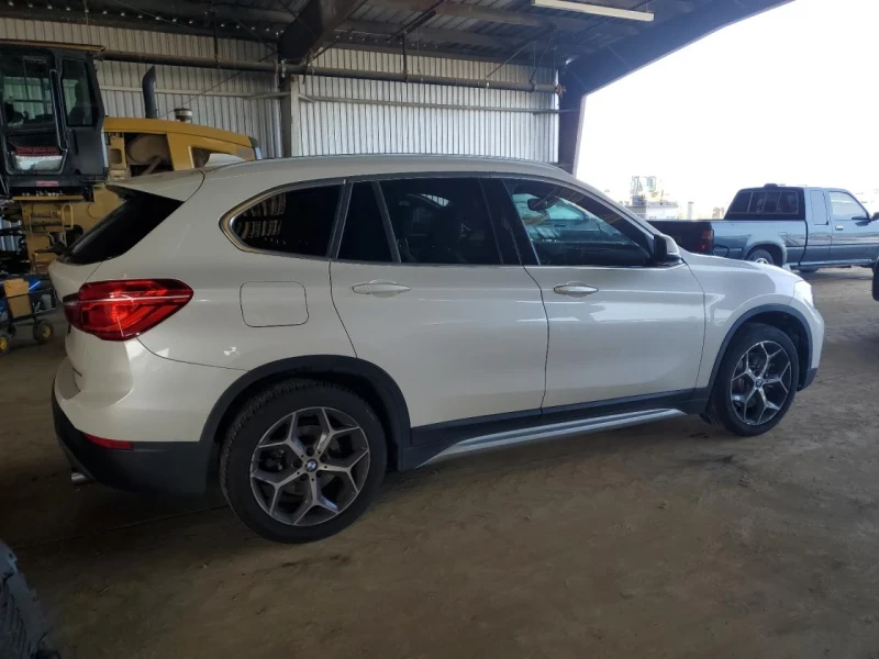 BMW X1, снимка 5 - Автомобили и джипове - 49290315