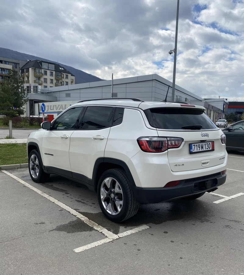 Jeep Compass LIMITED 2.4L, снимка 6 - Автомобили и джипове - 52520301