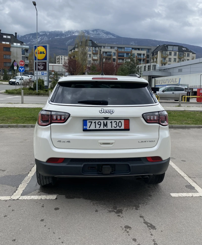 Jeep Compass LIMITED 2.4L, снимка 7 - Автомобили и джипове - 52520301