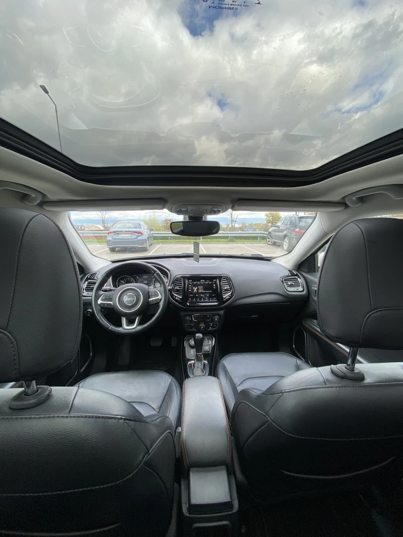 Jeep Compass LIMITED 2.4L, снимка 8 - Автомобили и джипове - 52520301