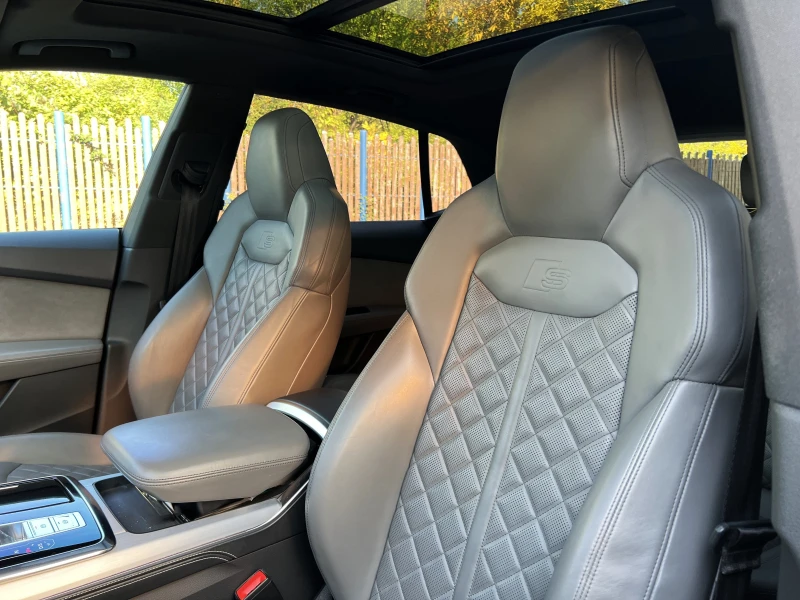 Audi Q8 50 TDI/S-LINE/QUATTRO/B&O 3D/MATRIX/PANO/HUD/360/, снимка 10 - Автомобили и джипове - 52077565
