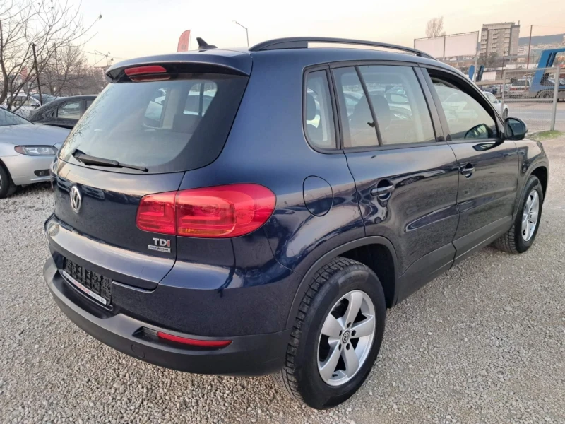 VW Tiguan 2.0TDI FACE-LIFT , снимка 4 - Автомобили и джипове - 52837506